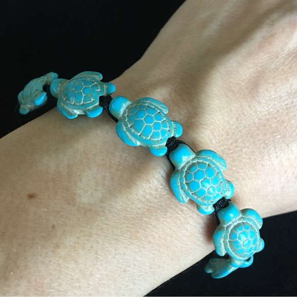 Faux Turquoise Blue Turtle Bracelet - Picture 1 of 6